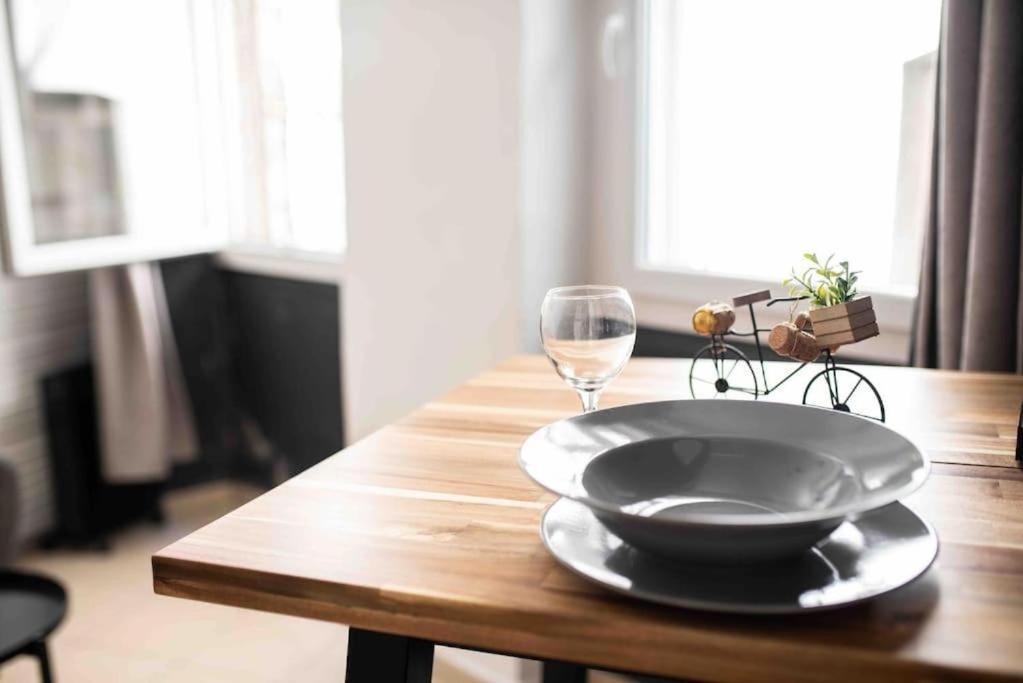 Appartement Tout Equipe Au Coeur Du Vieux Port Marseille Eksteriør billede